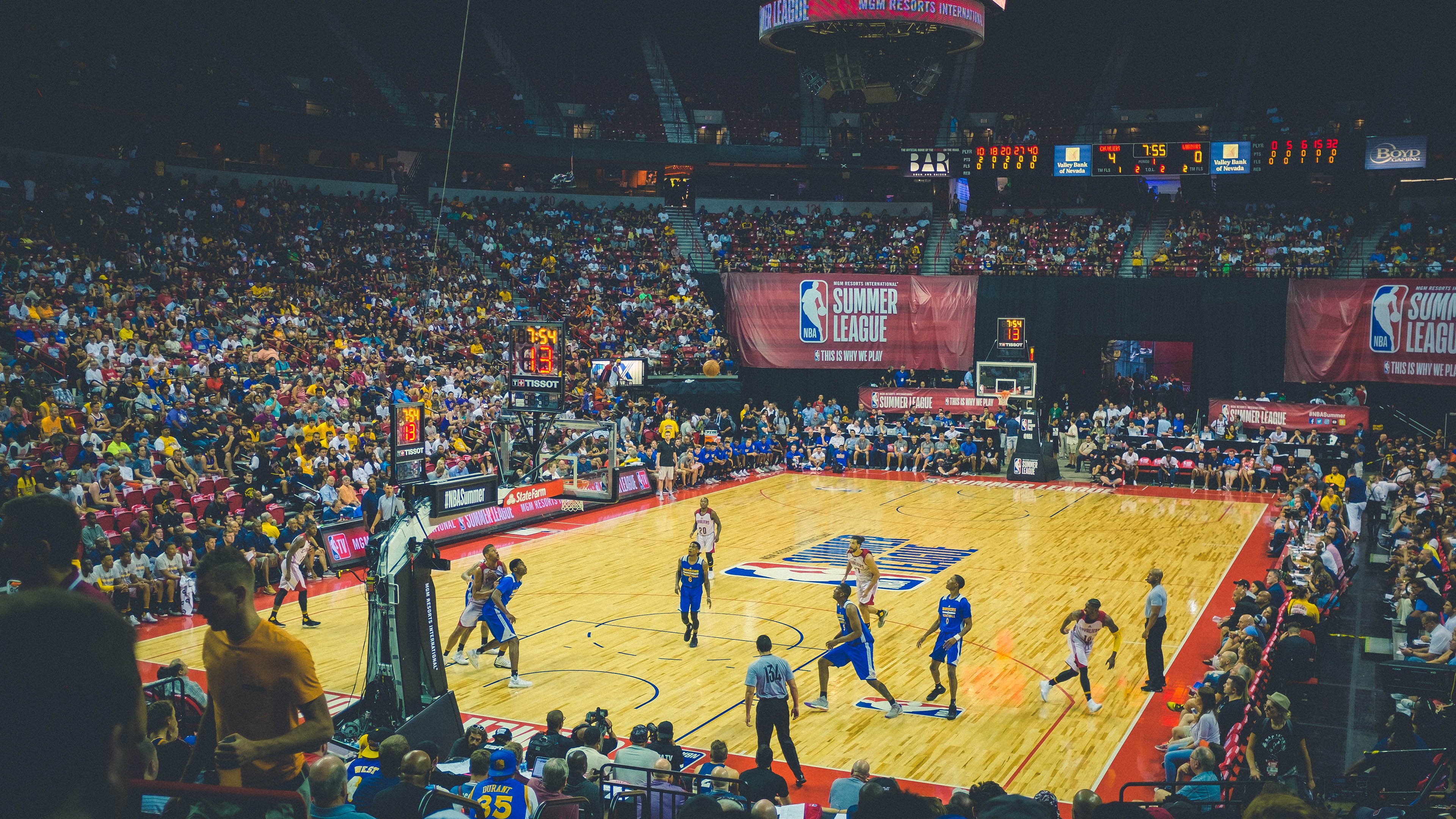 网球选手保持稳定竞技状态